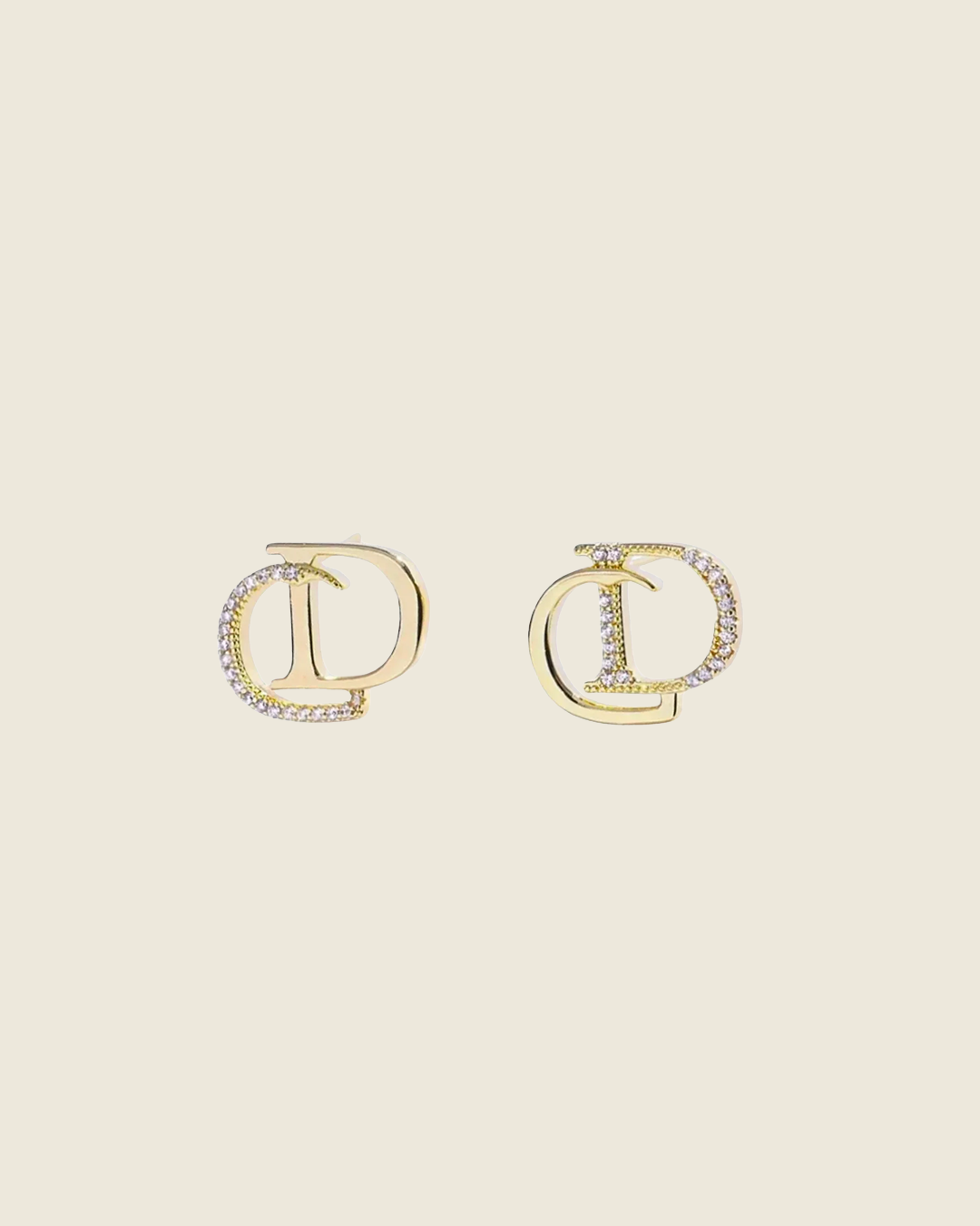 1.Mainimage_5c6395fe-0b8b-4f14-91a1-f7d8d2163baa.png CD Earrings Gold - Image 1