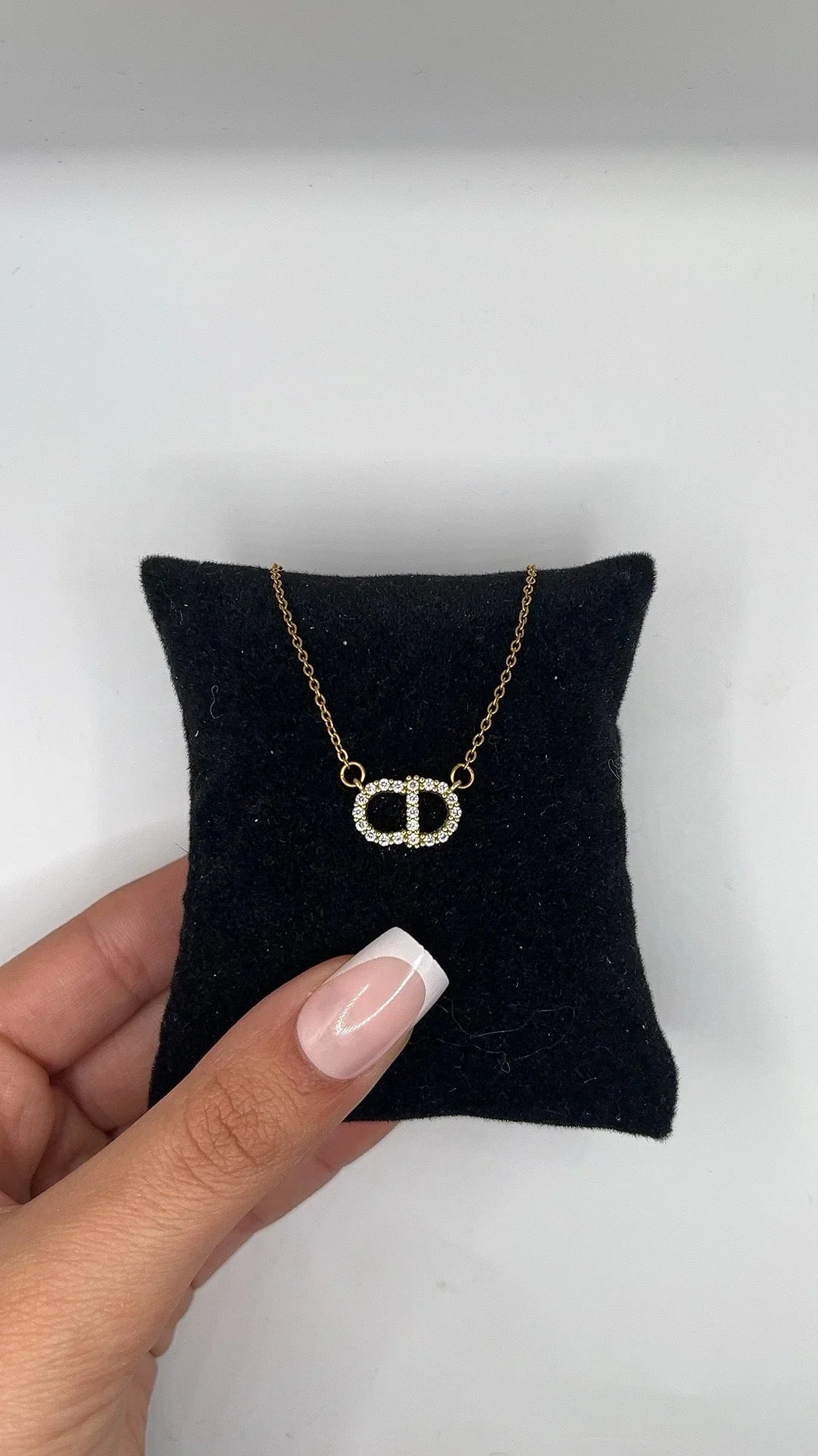 5081BDE4-EB20-4F48-94F5-6E64639FB874_9887ec52-4fb4-46d2-a23f-01a4db911c0e.jpg CD C Necklace - Image 1