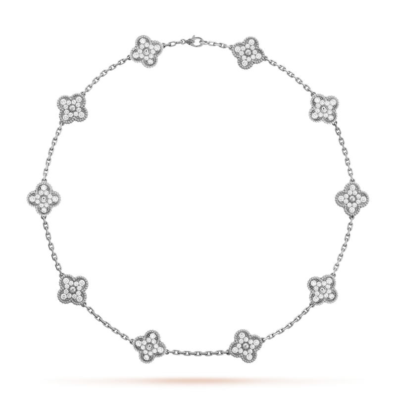 Halskette_Mit_Vierblattrigem_Klee_Lavish_10_designs_Silber.png Necklace With Four-leafem Klee – Lavish 10 designs, Silver - Image 1